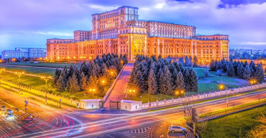 Bucharest: Parliament Palace Skip-the-line Ticket - Arriving at Senatul Romaniei: where people usually get turned around