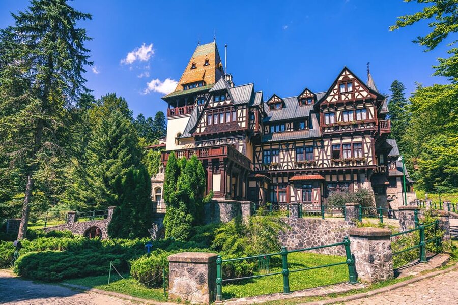 Bucharest: Peles Castle, Bran Castle, & Brasov Full-Day Tour - Pickup in Bucharest: Multiple Central Options, Less Hassle Than You’d Expect