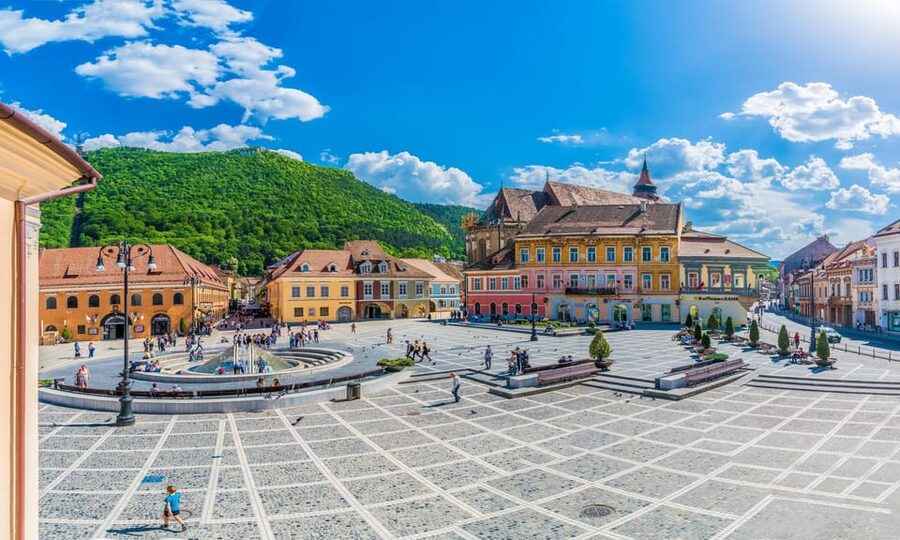 Bucharest: Peles & Dracula's Castle and Brasov Full-Day Trip - Should you book this Bucharest castles and Brașov day trip?