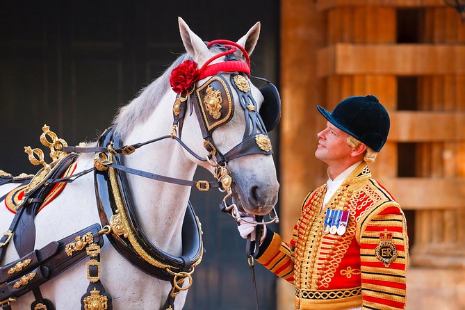 Buckingham Palace: Admission ticket to The Royal Mews - Price and value: is $24.80 worth it?