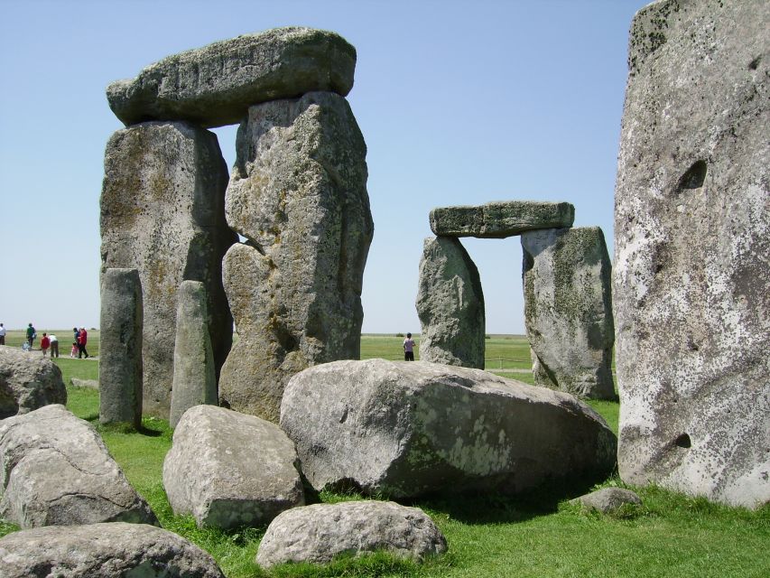 Buckingham Palace and Stonehenge Tour - Key points