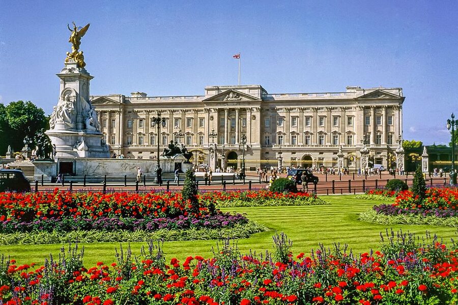 Buckingham Palace: The State Rooms Entrance Ticket - Getting In at Gate A: Time Slots and the South-Side Entrance