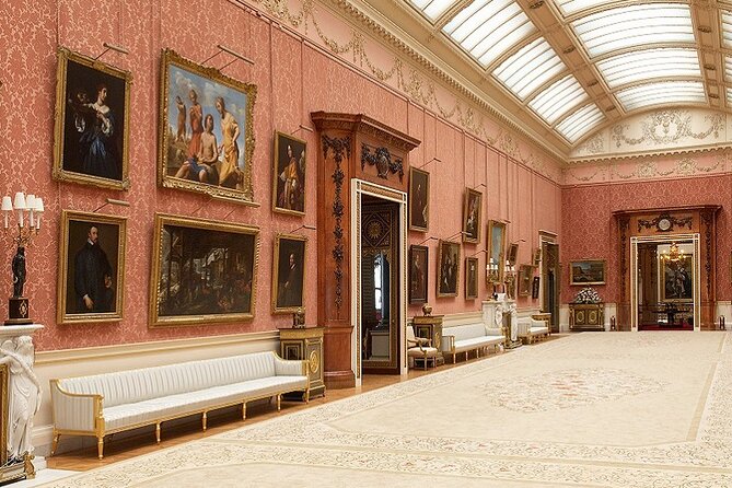 Buckingham Palace: Walking Tour with Entry & Audio Guide - Value check: is $92 a good deal, or should you buy solo tickets?