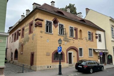 Buda Castle Tour: History and Architecture - Prince Eugene to the Royal Palace: Where Power Got Rewritten