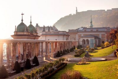 Budapest: 3-hour City Tour with Castle Walk + 1-hour Cruise - The bus portion: the highlights you actually remember