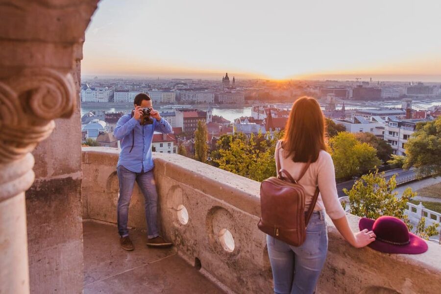Budapest: 3-hour City Tour with Castle Walk + 1-hour Cruise - Who this tour suits best