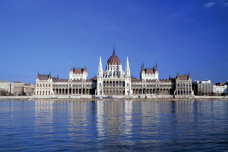 Budapest: 3-Hour Grand City Tour and Castle Walk - Should You Book This Budapest Grand City Tour?