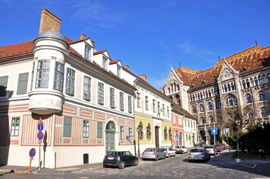 Budapest: Buda Castle Private Walking Tour - Buda Castle and Royal Palace: Stones With a Timeline Behind Them