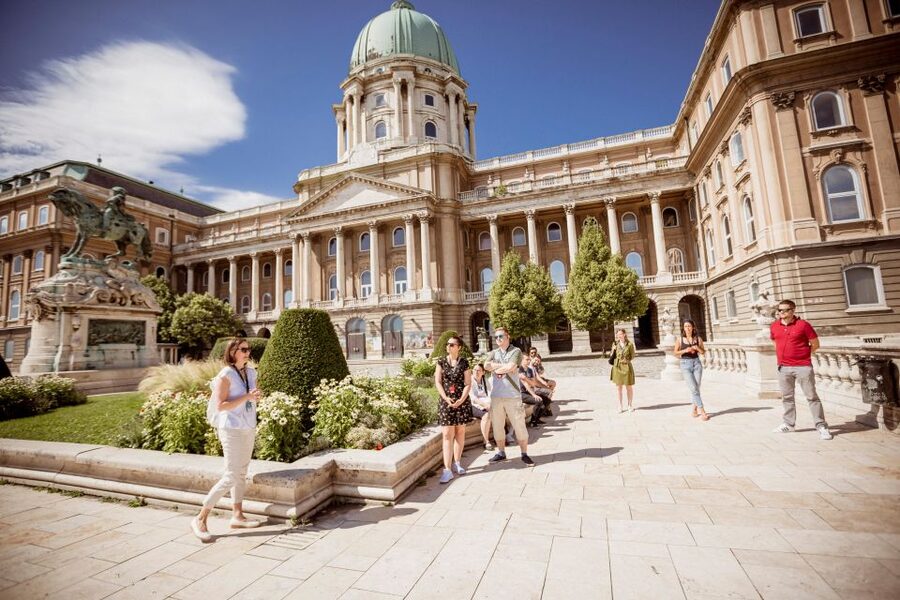 Budapest: Buda Castle Walk with Saint Stephen's Hall - Headsets, ticket access, and why $29 can feel like a fair deal
