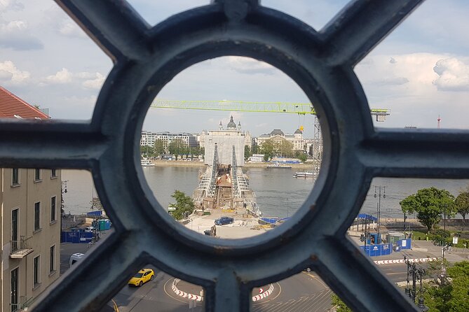 Budapest: Castle District Walking Tour - Buda Castle and the Royal Palace area: where the guide makes the stones readable