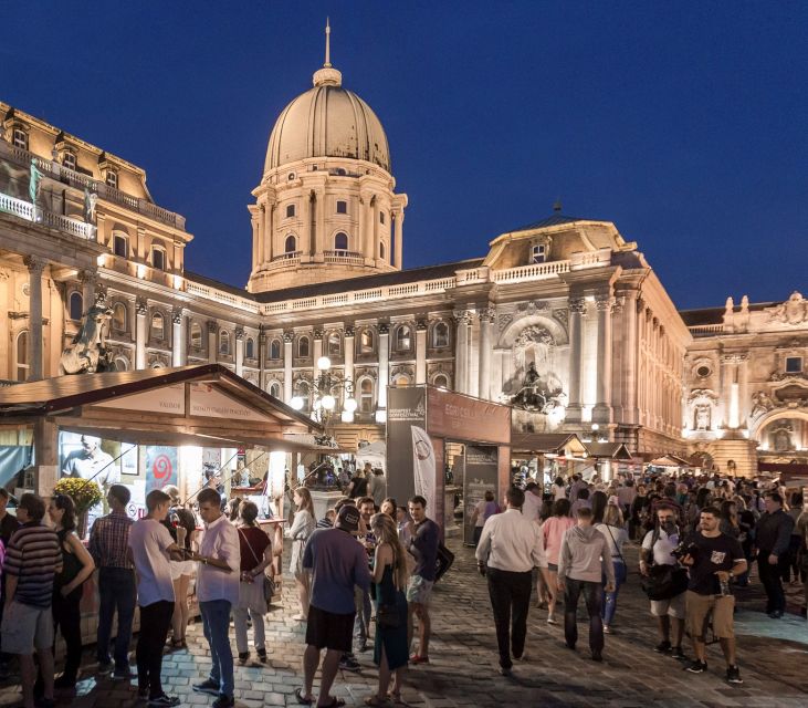 Budapest: Evening Castle Hill Tour with Fishermen's Bastion - Group Size and Pace: Why It Feels Relaxed