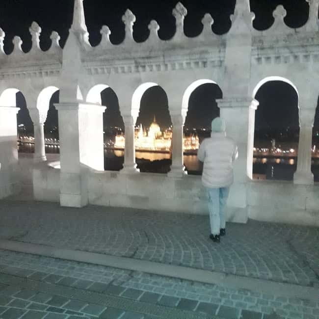 Budapest: Evening Castle Hill Tour with Fishermen's Bastion - Timing Tips: Dinner Conflicts and How to Plan Your Evening