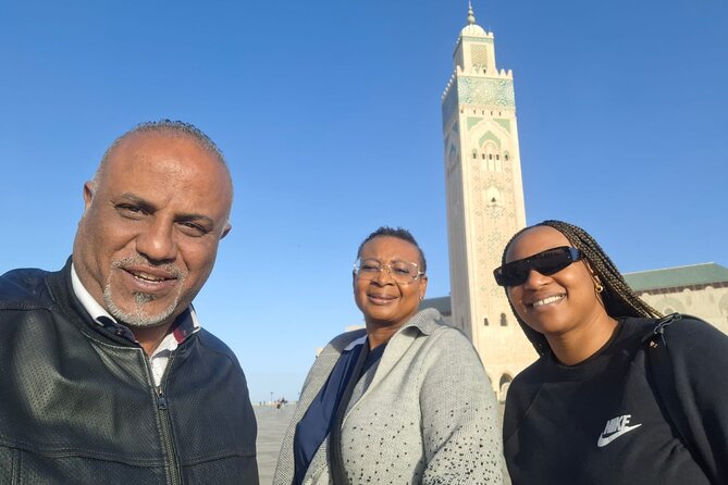 Casablanca Tower From Hassan Mosque2 to Royal Palace - A smart 4–5 hour route through Casablanca