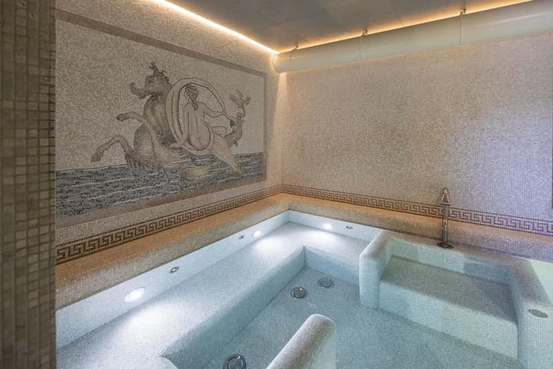 CastelBrando: Relax at a Spa inside an ancient castle - Ancient Roman Bath: where the hypocaust story matters