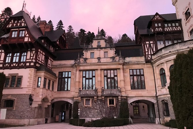 Castles Tours from Brasov - How the guide elevates the whole day (and why that matters)