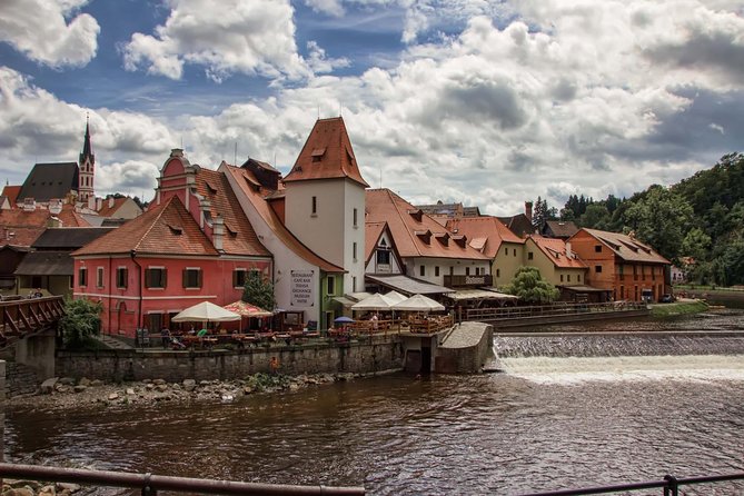 Cesky Krumlov Private day trip from Prague with Lunch and Castle admission - Stop 2: Historic Center of Cesky Krumlov on Foot