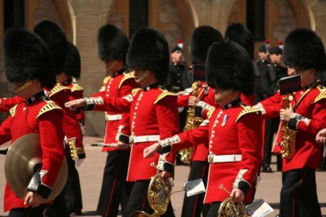 Changing of the Guard Guided Tour at Buckingham Palace - Changing of the Guard: Why This Route Feels So Much Better Than Standing Still