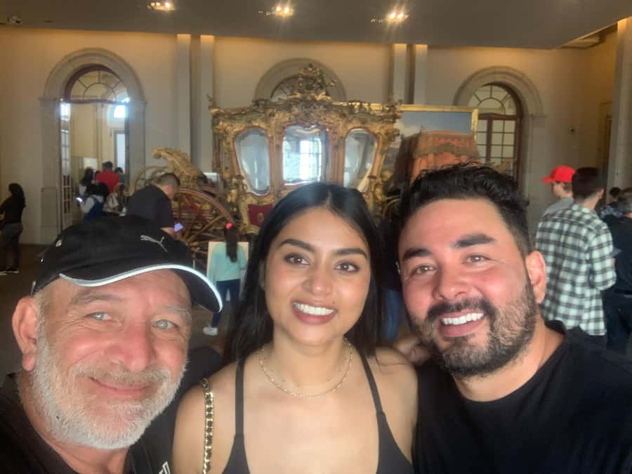 Chapultepec Castle & Anthropology Museum Prívate Tour - Chapultepec Castle: guided history first, then your time for photos