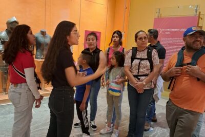 Chapultepec Castle Tour and its surroundings - Monumento a los Niños Héroes: a fast lesson with big consequences