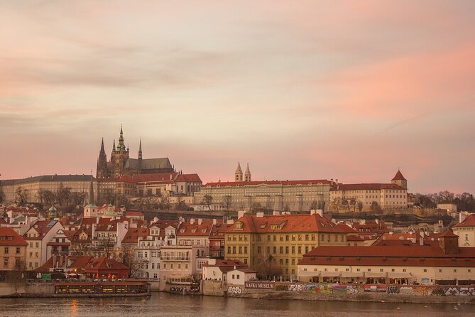 Charles Bridge and Prague Castle Walking Tour - Charles Bridge first: the best way to start your Prague Castle day