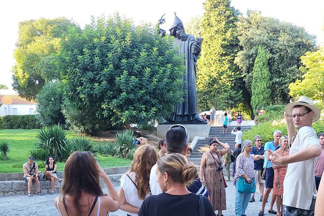 Chill Private Walking Tour of Diocletian's Palace - Grgur Ninski statue wrap-up: connect Roman stone to Croatian identity