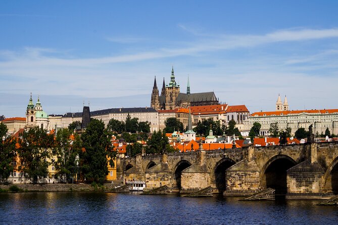 Classic Prague Castle Tour, Strahov Monastery & Castle District - Key highlights you’ll feel on the walk