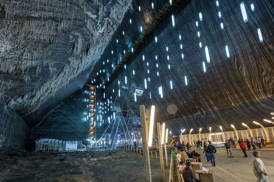 Cluj: Turda Salt Mine, Corvin Castle, Alba Carolina Tour - Alba Iulia Fortress: Vauban geometry and a national-day moment