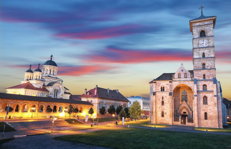 Cluj: Turda Salt Mine, Corvin Castle, Alba Carolina Tour - The pacing reality: 11 hours, three big sites, and how to avoid feeling rushed