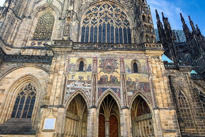 Complete Prague Castle Tour (Tickets to Interiors Included) - Meeting at Metrocafe Klárov: start easy, but double-check the station name