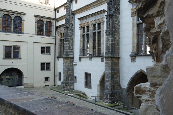 Complete Prague Castle Tour (Tickets to Interiors Included) - Golden Lane: tiny houses, alchemists, a rifleman corridor, and Mihulka prison