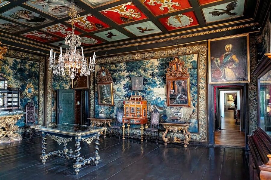 Copenhagen: Rosenborg Castle Entry Ticket - Rosenborg Castle in King’s Garden: why this place feels different