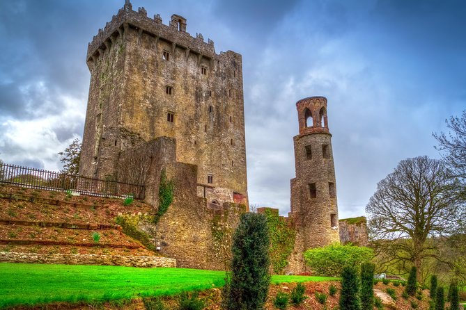 Cork and Blarney Castle Visit from Cobh by Train - Cobh to Cork by Train: River Lee Views and Drop-Off