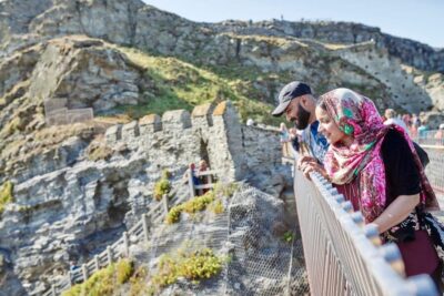 Cornwall: Tintagel Castle Entry Ticket - From car parks to the entrance: plan for that 30-minute walk