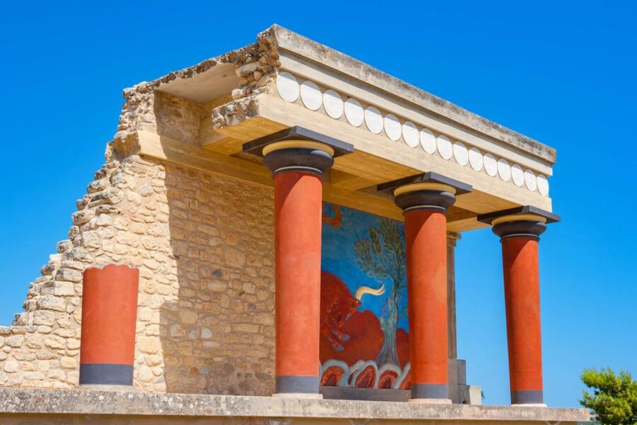Crete: Knossos Palace and Museum E-Tickets with Audio Guides - Why this Knossos + Heraklion museum combo makes sense