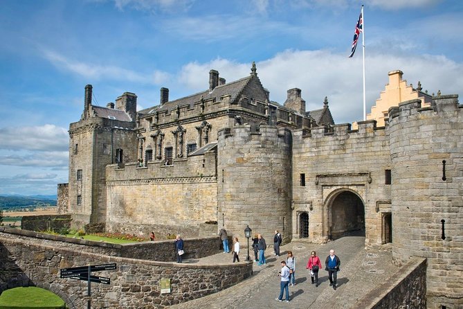 Day Trip to Loch Lomond and Trossachs National Park with Optional Stirling Castle Tour from Edinburgh - From Edinburgh to the Kelpies: a fast start with real context