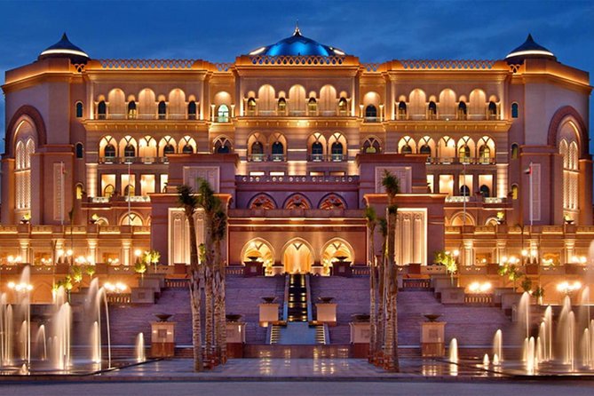 Dining Experience at iconic Emirates Palace Abu Dhabi - Episodes lounge on the 4th floor: afternoon tea that feels like a break from the city