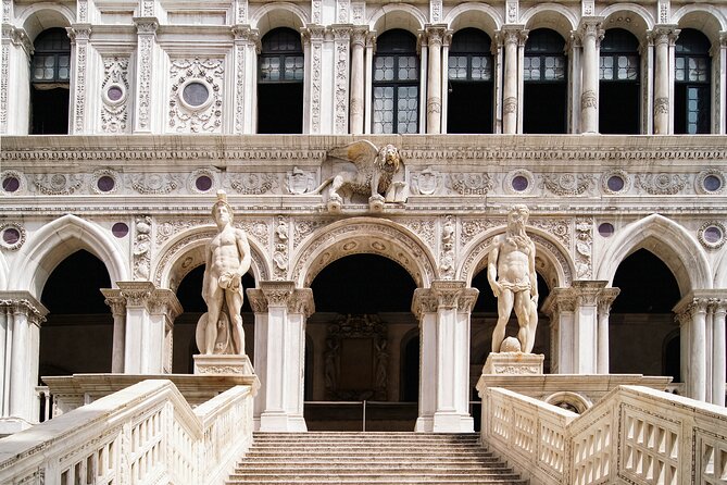 Doge's Palace and St Mark's Basilica Fast-Track Tour in Venice - Audio and app reality check: plan before you arrive
