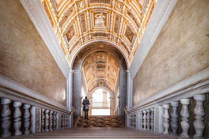 Doge's Palace: Priority Ticket, GuideBook & Optional Bell Tower - Inside Doge’s Palace: Halls of Power, Then the Bridge of Sighs