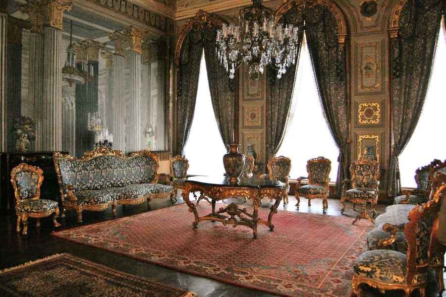 Dolmabahce Palace & Harem Skip-the-Line Entry & Audio Guide - Key things to know before you go