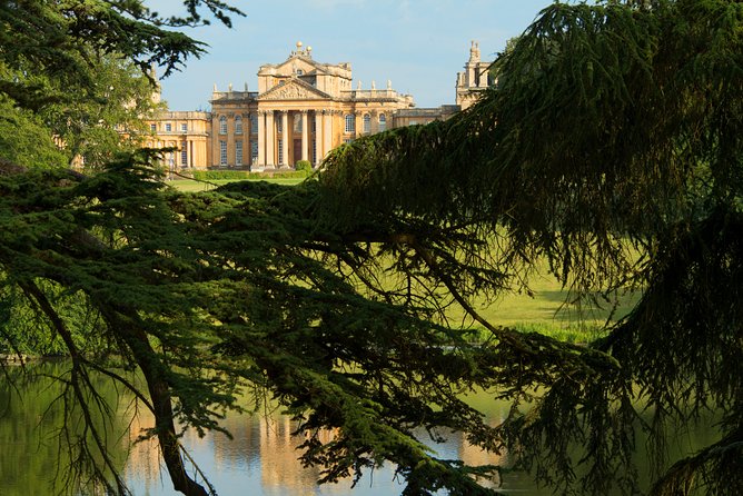 Downton Abbey sites, Cotswolds and Blenheim Palace from London - What to watch out for: expectations, early start, and time pressure