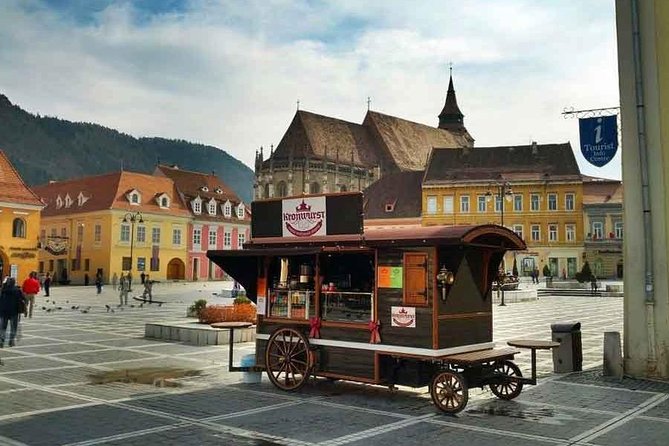 Dracula's Castle, Peles Castle and old town Brasov from Bucharest - The bus ride and traffic: why your day can run longer than planned