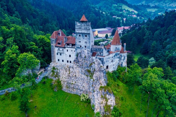 Dracula's Castle -Private Tour- with Brașov City and Peleș Castle - Brasov Historical Center: A Stop That Actually Gives You Time
