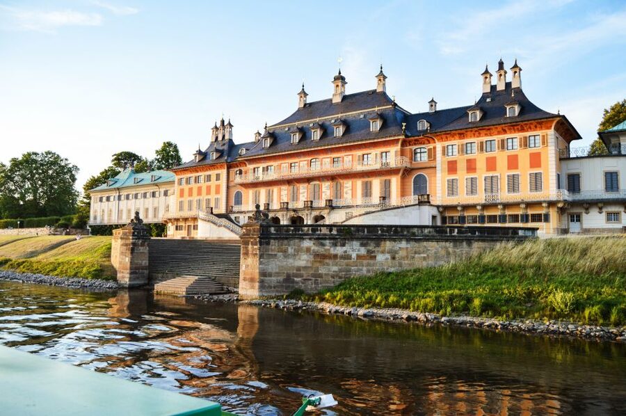 Dresden: Elbe River Cruise to Pillnitz Castle - Getting to the pier under Brühlsche Terrasse (don’t wing it)