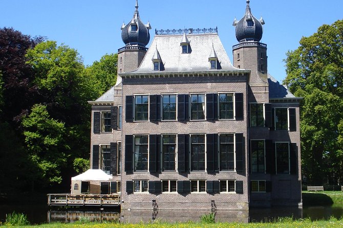 Drive it yourself electric History and Castle GPS audio tour - Stop 2: Oud Poelgeest’s 17th-Century Setting