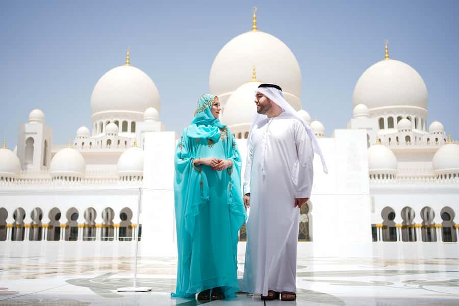 Dubai: Abu Dhabi Day-Trip Grand Mosque, Royal Palace & Lunch - Al Khayma Heritage Restaurant lunch: a Michelin name, limited time