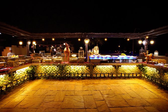 Dubai: Luxury Desert Fortress Dinner, Camel Ride & Live Shows - Live BBQ buffet: what you should expect from the food
