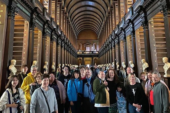Dublin Book of Kells, Castle and Molly Malone Statue Guided Tour - Fast-track Trinity start at the Edmund Burke Statue