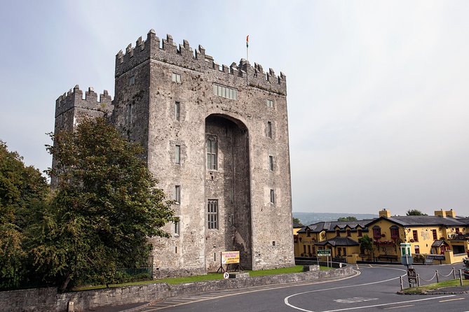 Dublin to Bunratty Castle, Cliffs of Moher, Burren Galway by Rail - Cliffs of Moher: plan for wind, crowd, and the best viewpoints