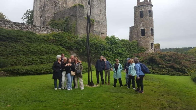 Easy Access - The Blarney Stone & Castle Gardens Tour - Guided castle touring: the best way to “see more” in 1.5 hours