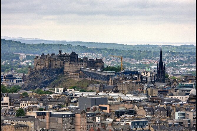 Edinburgh Castle Guided Tour - Tickets Included - Tickets included and direct entry: where the $51.32 makes sense